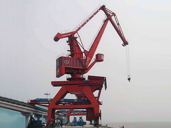 起重機(jī)回轉(zhuǎn)支承的維護(hù)保養(yǎng)以及基本檢查如何做？